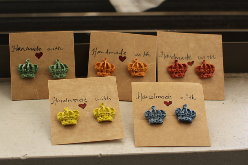 Crown studs -