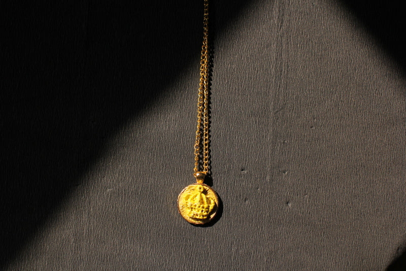 Crown" Pendants- in gold metallic base ( without chain)
