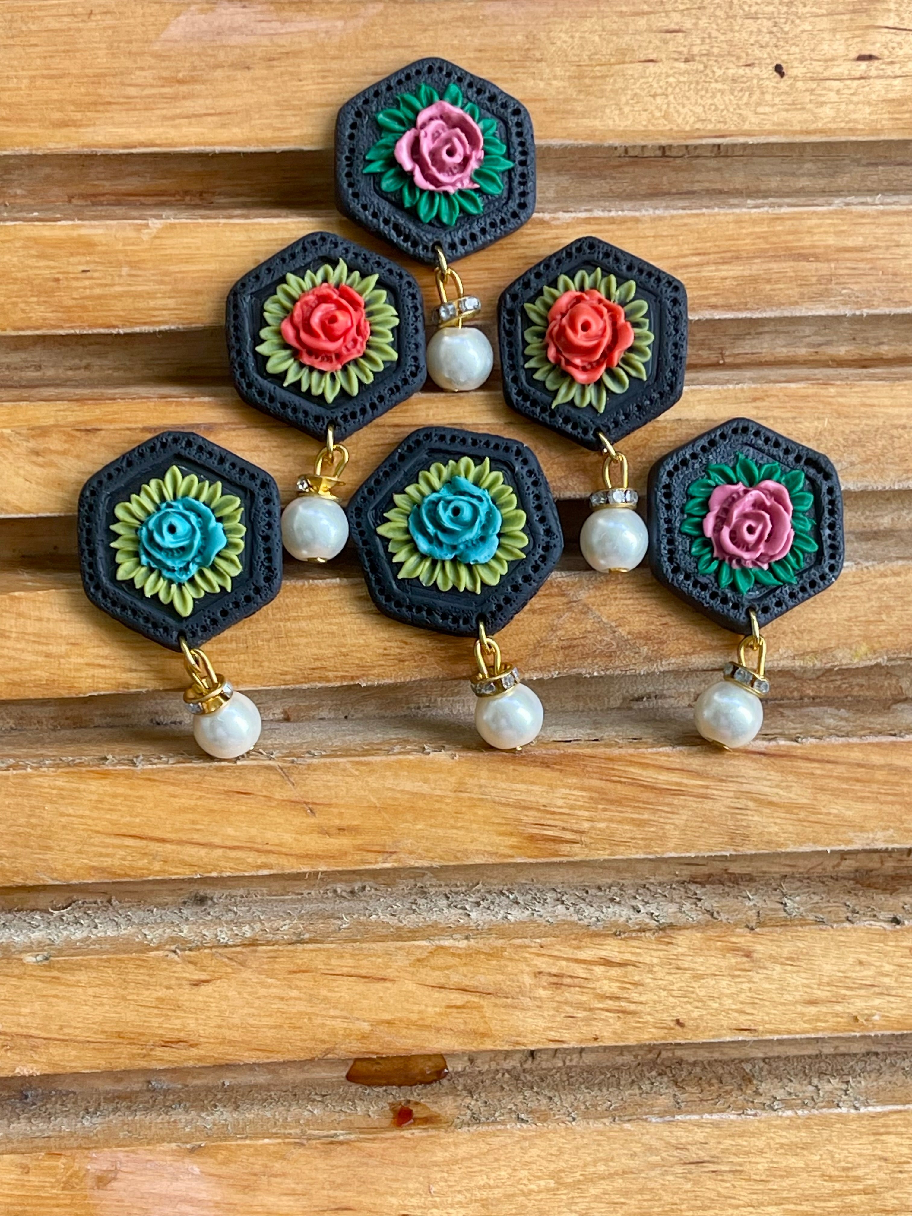 Earings Collection
