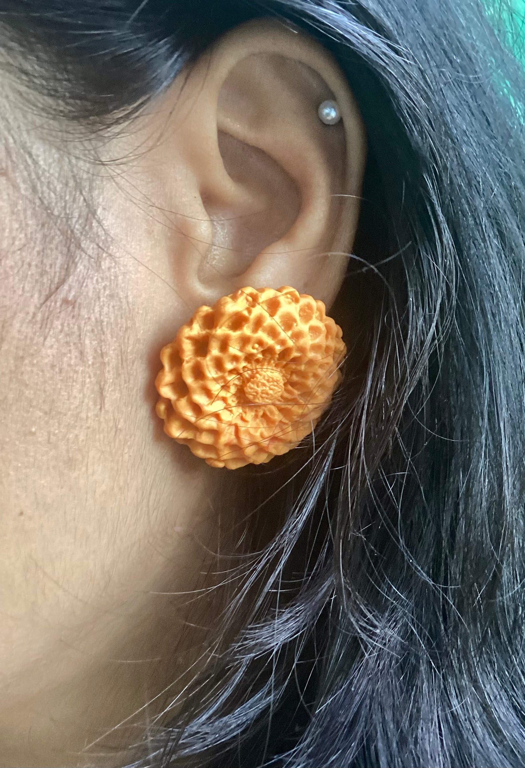 Maygold- Genda Studs