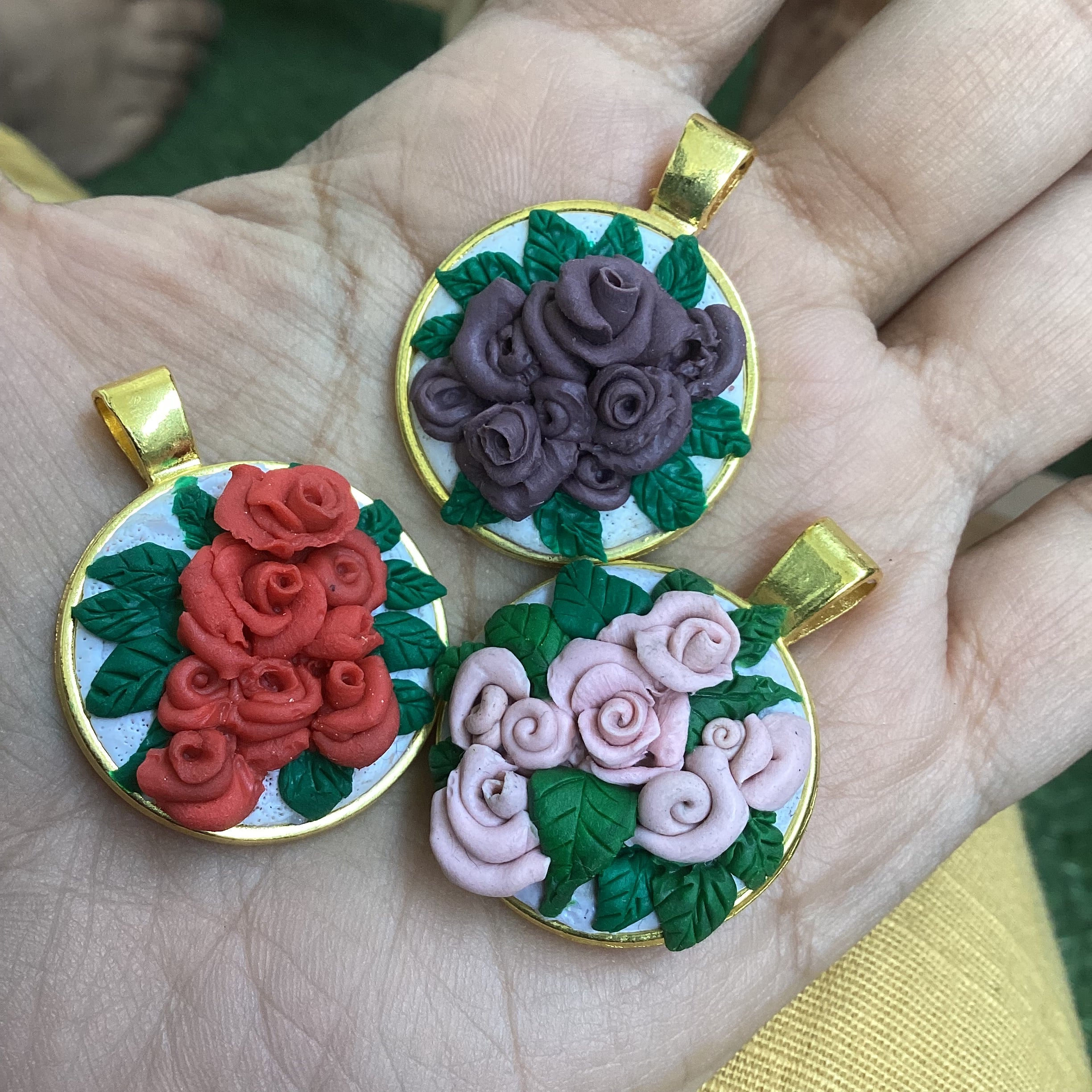 Rose bouquet- Pendant Set