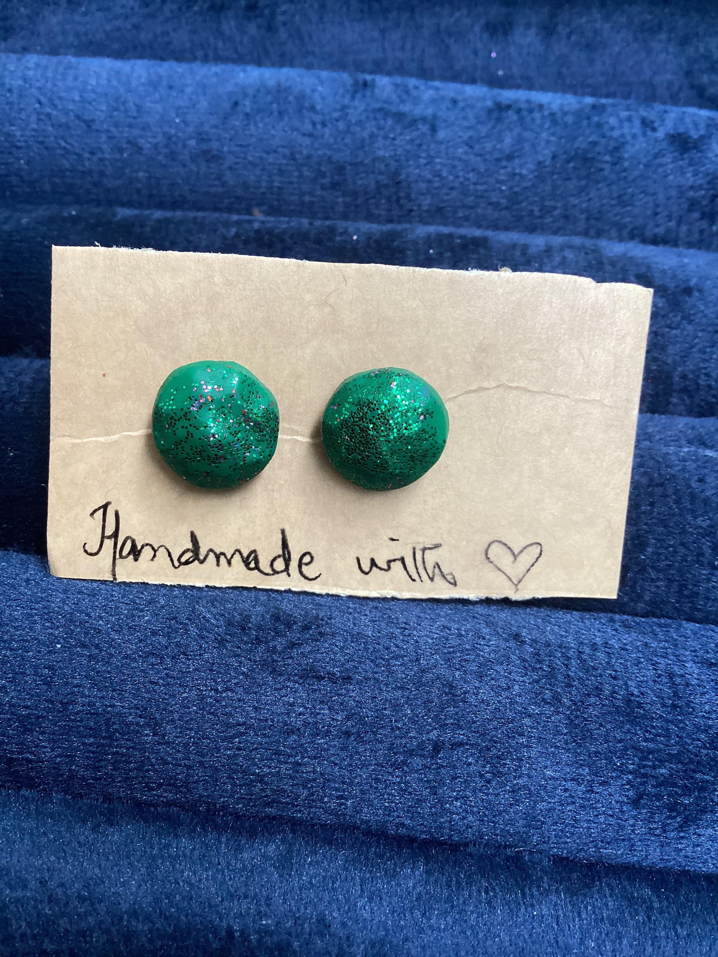 Glitter geometric studs