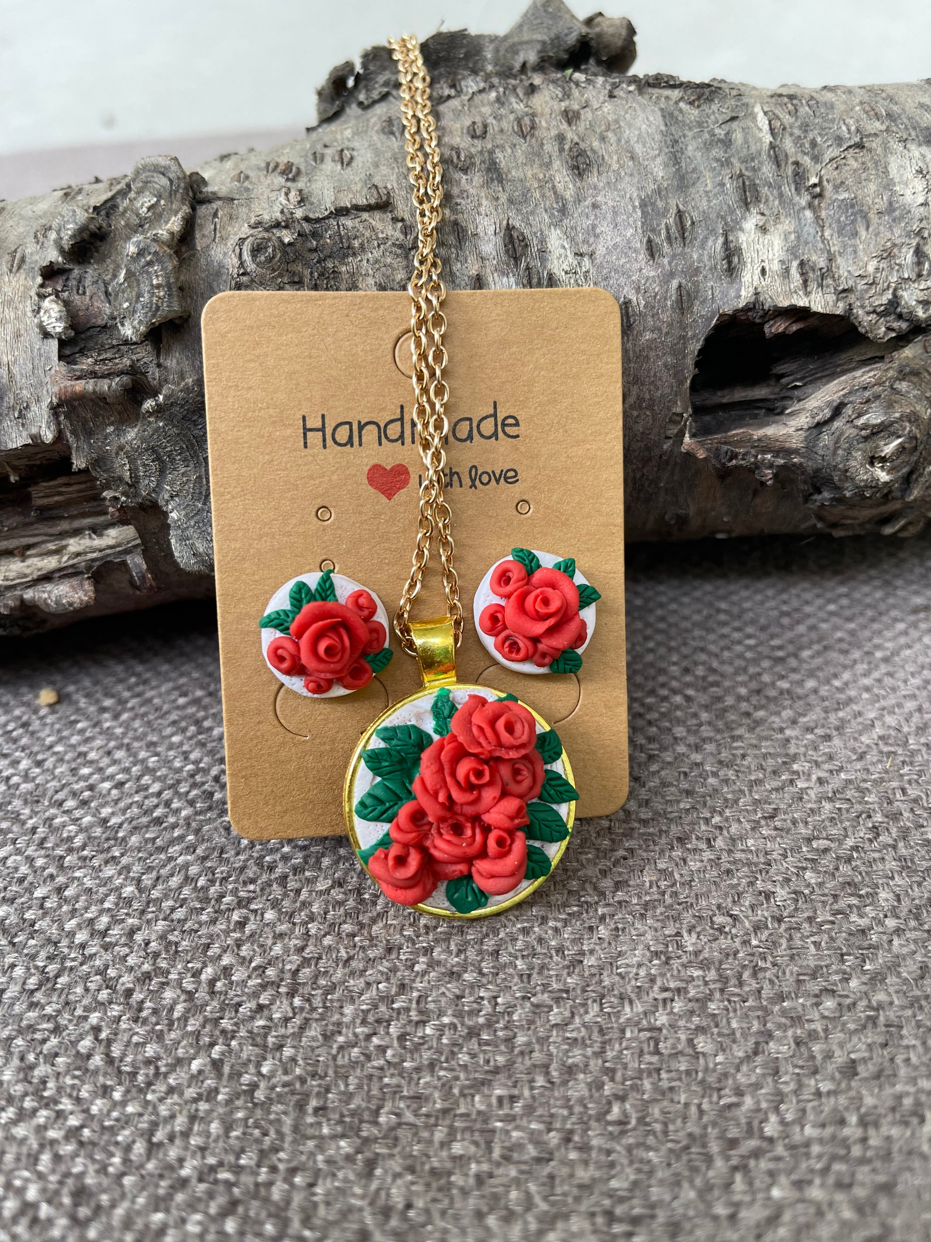 Rose bouquet- Pendant Set