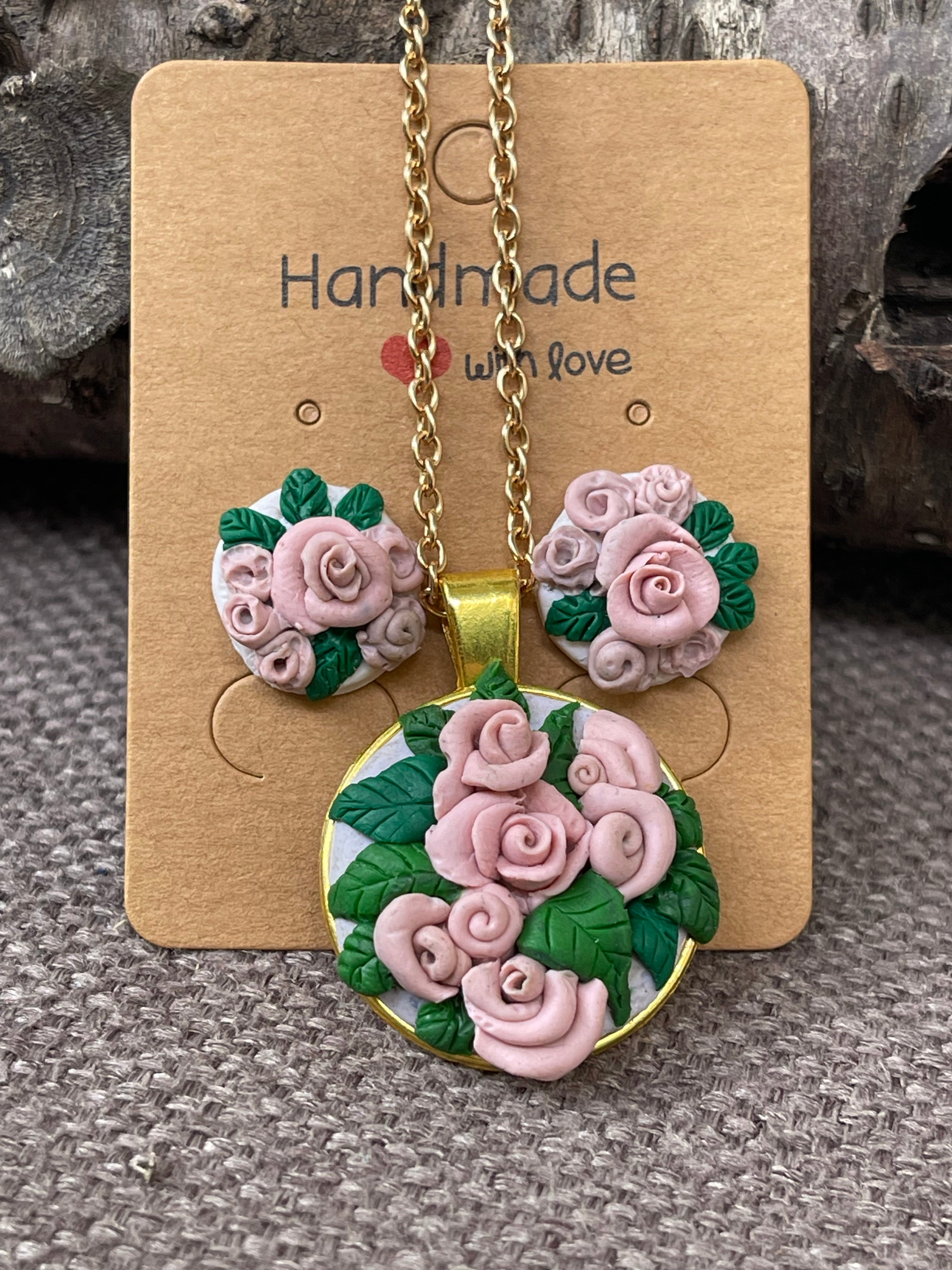Rose bouquet- Pendant Set