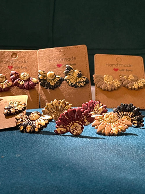 Floral Leaf Studs - Gold