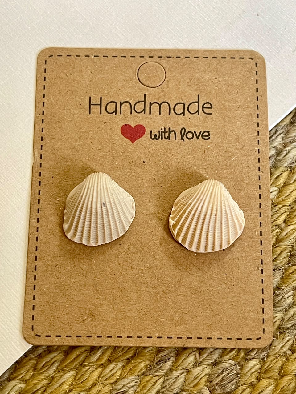 Clam Studs