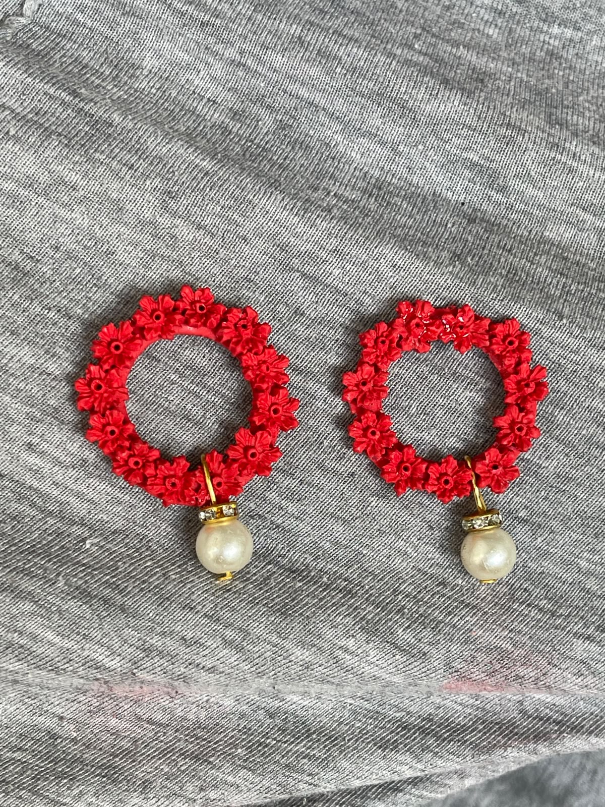 Garland Studs-Red