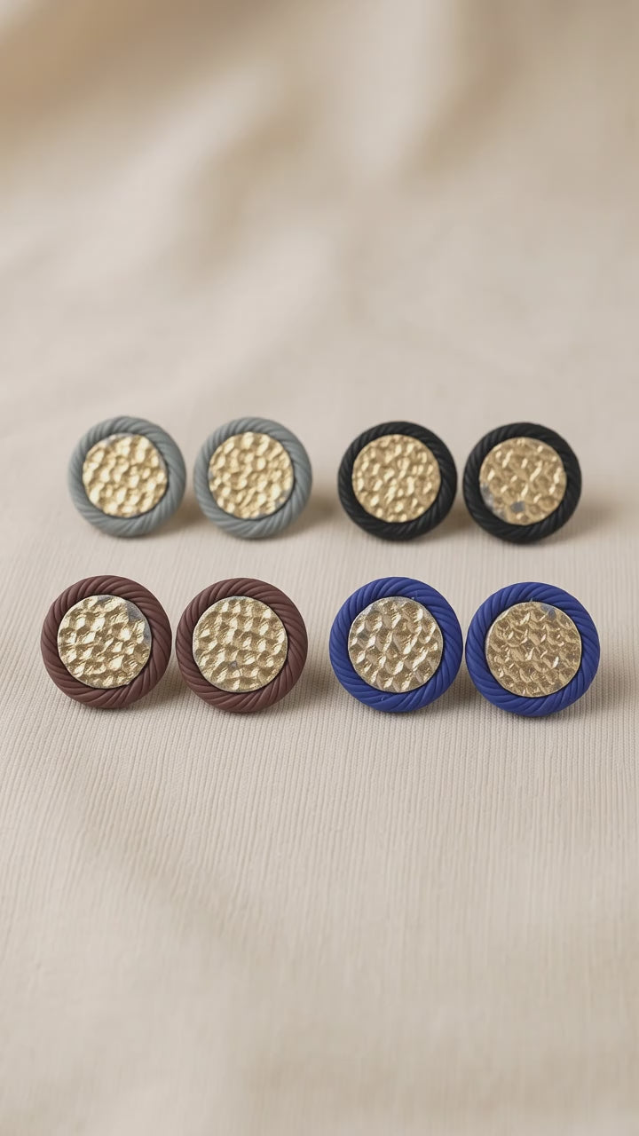 Gold hammered frammed Studs