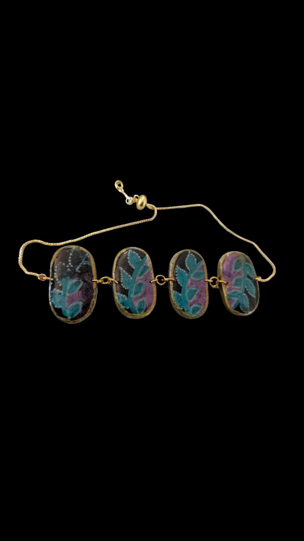 Dark leaves- Bracelet