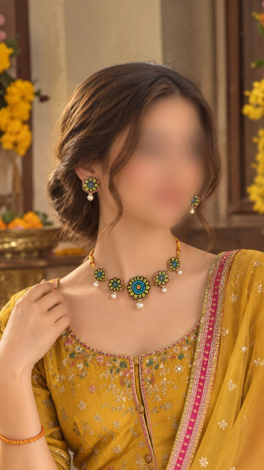 Glu e Dholki -jewllery Set
